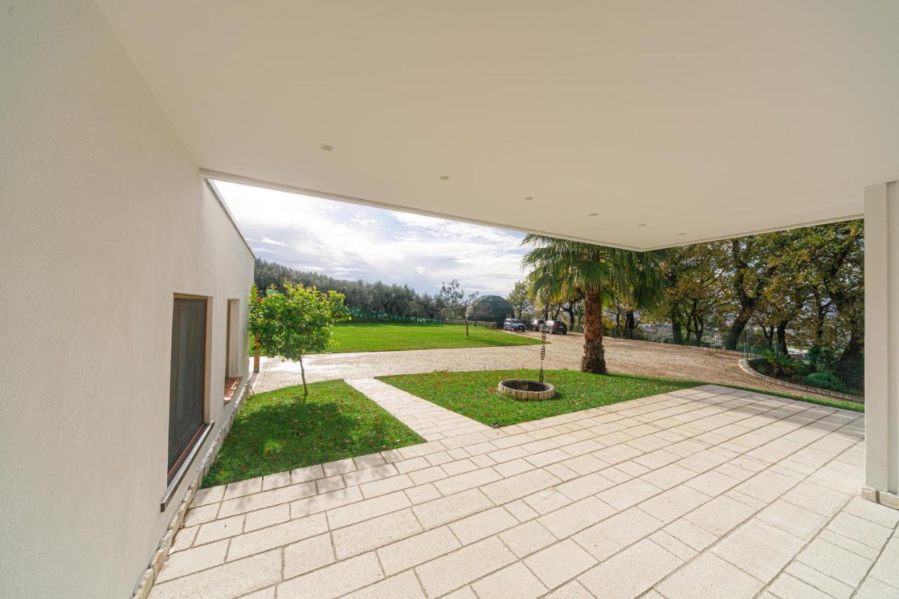 Aria - Villa Di Campagna Montecorvino Rovella Eksteriør bilde