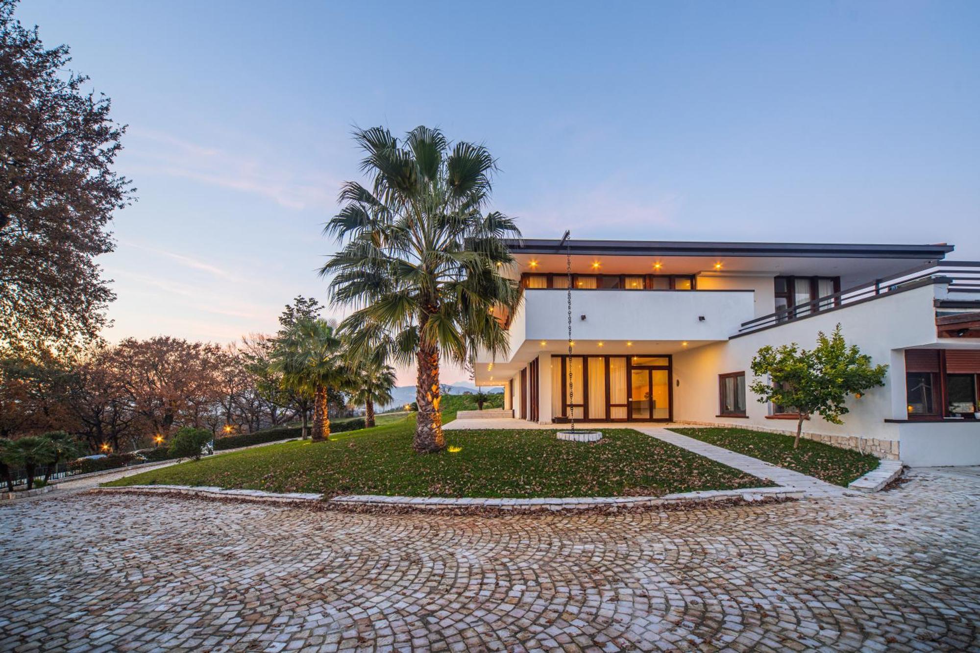 Aria - Villa Di Campagna Montecorvino Rovella Eksteriør bilde